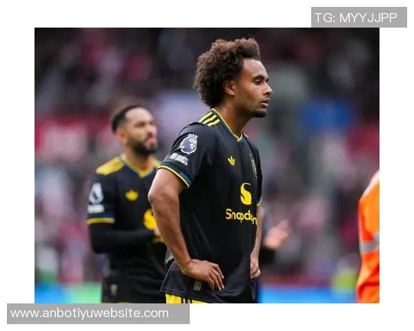 罗马计划引援至少两名前锋齐尔克泽与拉斯帕多里在目标名单内