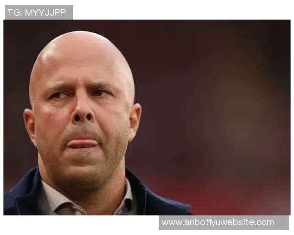 卡拉格呼吁利物浦其他球员崛起依然力挺斯洛特继续执教 卡拉格呼吁利物浦其他球员崛起依然力挺斯洛特继续执教