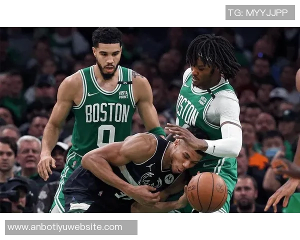 皮尔斯期待字母哥加盟雷霆三巨头组合再添强援引发热议