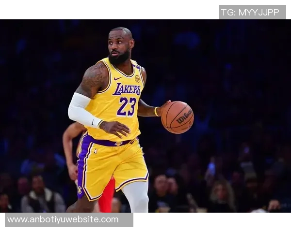 詹姆斯年近41仍依赖数据刷存在感难以成为历史最佳球员GOAT