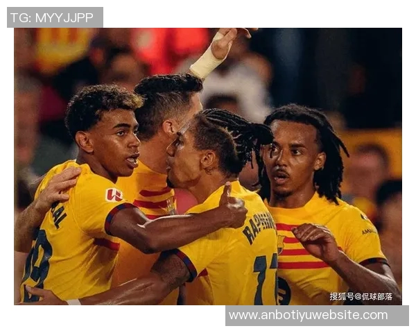 弗里克强调球队防线薄弱期待俱乐部引援增强实力